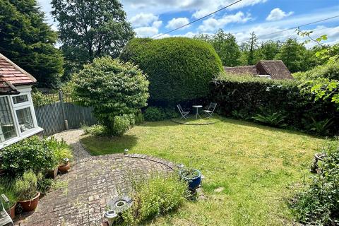 3 bedroom semi-detached house for sale, Hambledon - Surrey - No Onward Chain