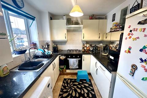 95 Greenacres, Barry, CF63 2PN