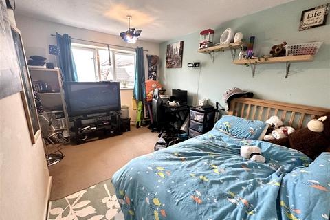 95 Greenacres, Barry, CF63 2PN