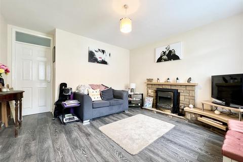 1 bedroom flat for sale, Apperley Way, Halesowen