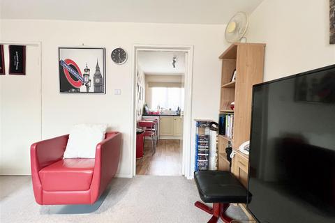 1 bedroom flat for sale, Ladywood Close, Brierley Hill