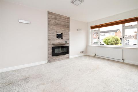 4 Green Meadow Close, Wombourne, Wolverhampton, WV5 8JN