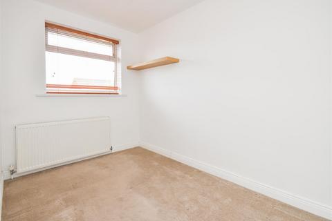 4 Green Meadow Close, Wombourne, Wolverhampton, WV5 8JN