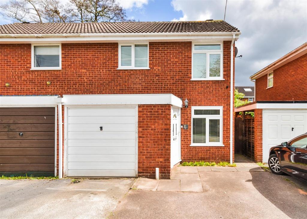 9 Forge Leys - Front.jpg