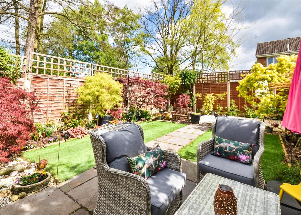 9 Forge Leys - Garden.jpg