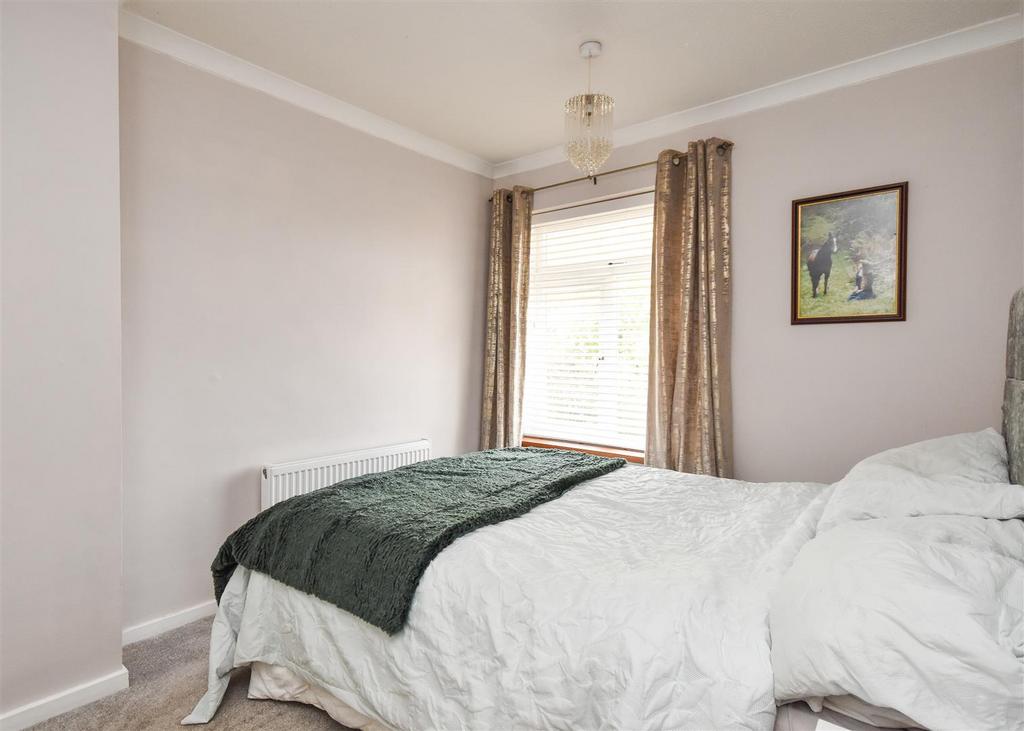 9 Forge Leys - Double Bedroom 2.jpg