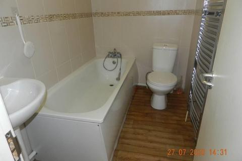1 bedroom property to rent, Richmond Road, Roath
