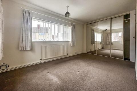 17 Buckingham Rise, Coventry, CV5 9HQ