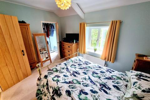 2 bedroom cottage for sale, Kensey View, Launceston