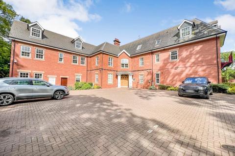 2 bedroom apartment for sale, Stoneleigh Road, Gibbett Hill, Coventry