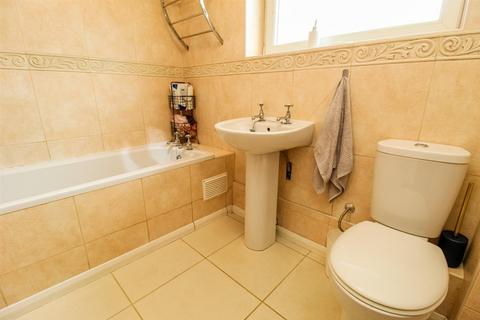 168 Hendal Lane, Wakefield, WF2 7PE