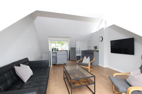 1 bedroom flat to rent, 246a High Street, Bath BA1