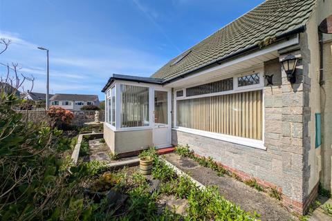 3 bedroom detached bungalow for sale, 2 Heol Cynan, Fishguard