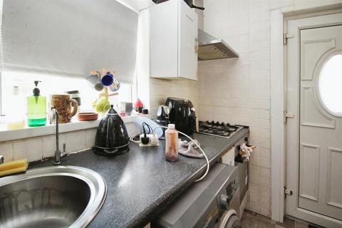 25 Ashbourne Road, Bradford, BD2 4AH