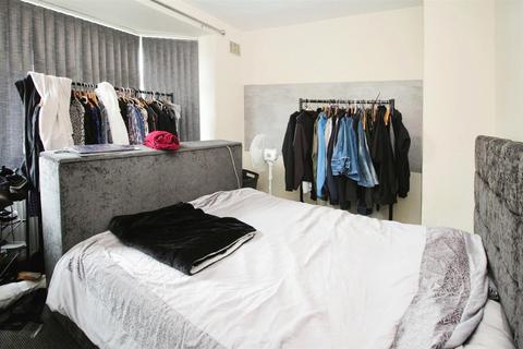 25 Ashbourne Road, Bradford, BD2 4AH