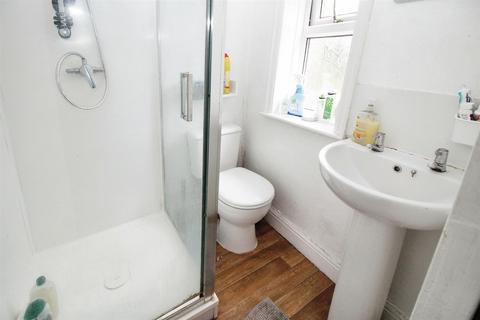 25 Ashbourne Road, Bradford, BD2 4AH
