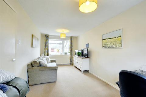 13 Holmes Road, Breaston, Derby, DE72 3BT
