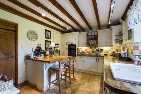 3 bedroom barn conversion for sale, Old Barn Court, Bircher