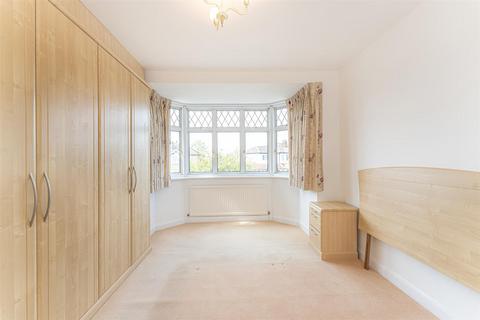 3 bedroom semi-detached house for sale, Willow Road, Enfield