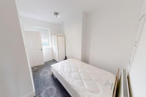 5 bedroom terraced house to rent, 5 EN SUITE BEDROOMS AVAILABLE FROM SEPTEMBER
