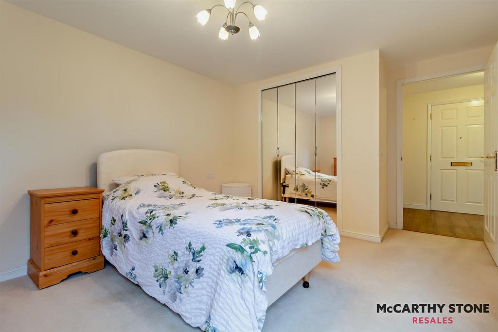 8592343-interior12-800.jpg