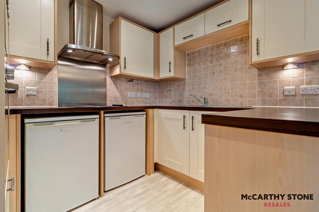8592343-interior05-800.jpg