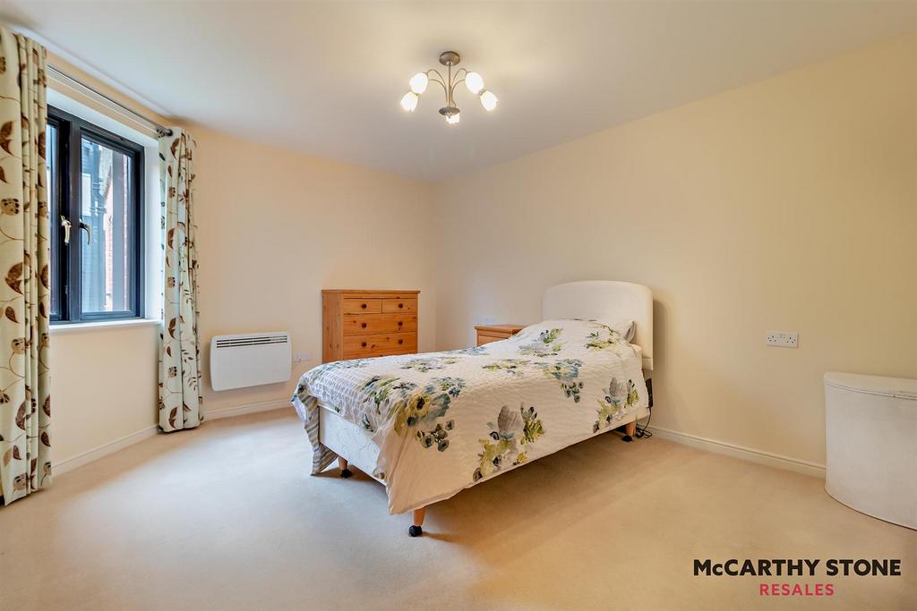 8592343-interior10-800.jpg