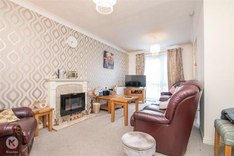 1 bedroom flat for sale, Rivendell Court, Stratford Road, Birmingham B28