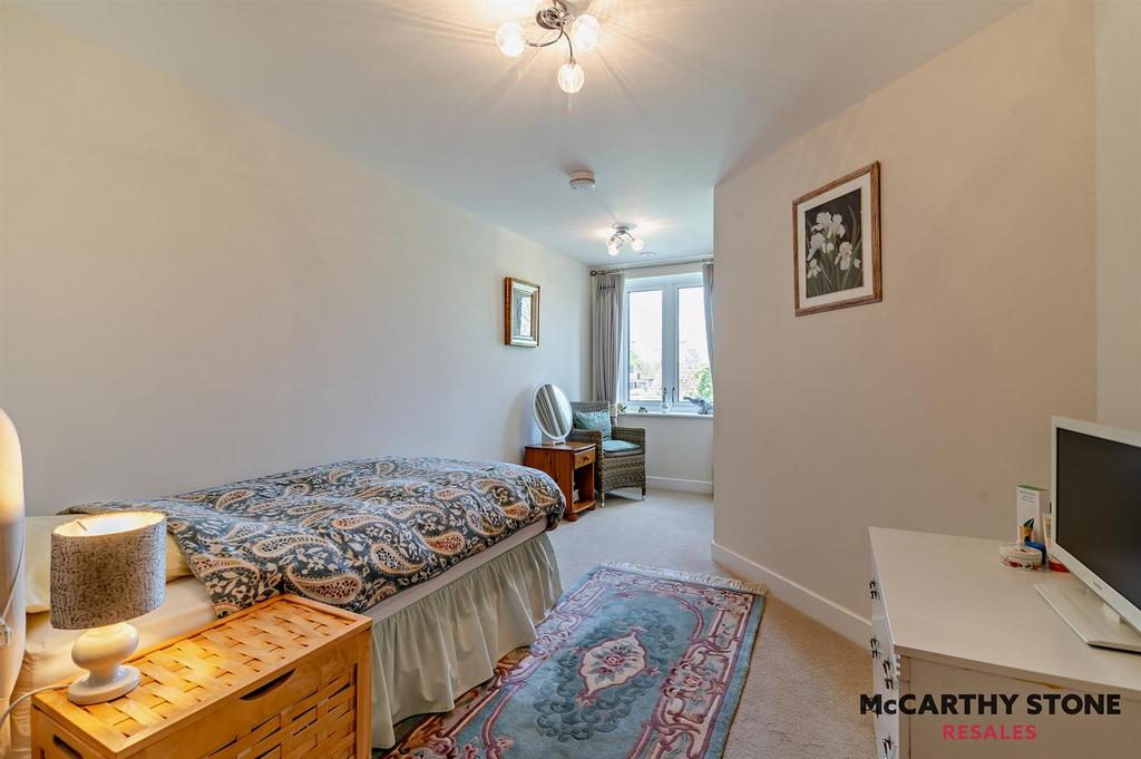 Double Bedroom