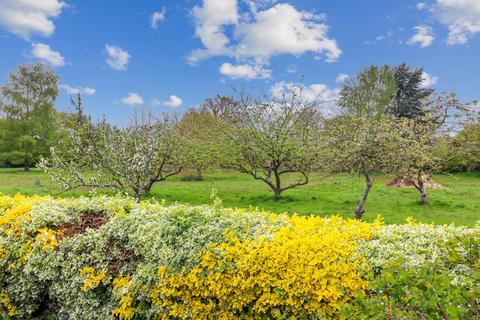 3 bedroom semi-detached house for sale, Hodgemoor View, Chalfont St. Giles, HP8