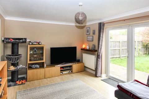 3 bedroom semi-detached house for sale, Whitney Road, Kettering NN15