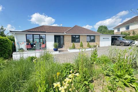 3 bedroom detached bungalow for sale, Upland Close, Broad Oak, Sturminster Newton