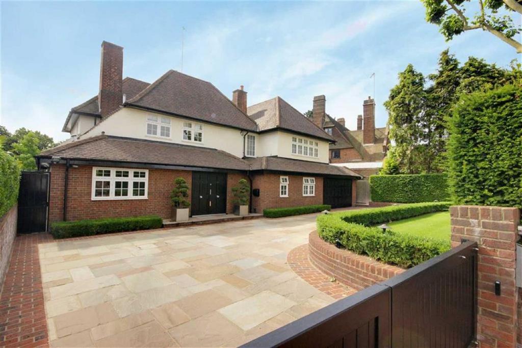 Oakleigh Avenue, Oakleigh Park 5 bed house for sale £4,000,000