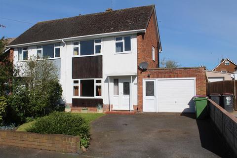 3 bedroom semi-detached house for sale, Barnmeadow Road, Newport