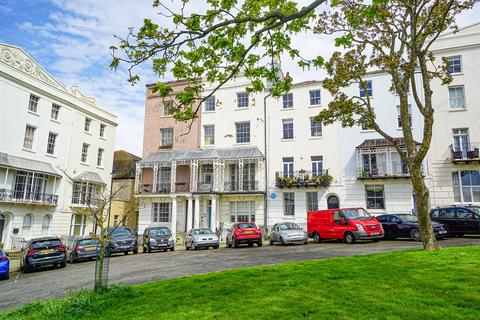 1 bedroom flat for sale, Wellington Square, Hastings