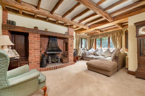 5 bedroom detached house for sale, Yarnfield, Stone