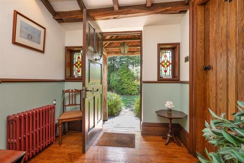 5 bedroom detached house for sale, Yarnfield, Stone