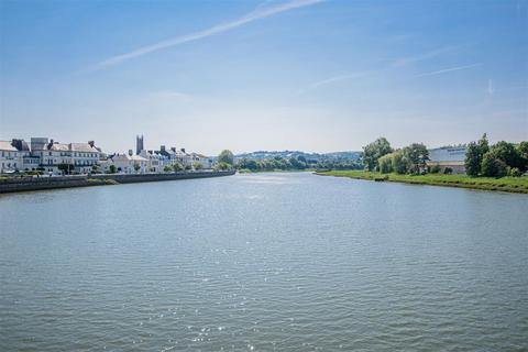 4 bedroom terraced house for sale, Litchdon Street, Barnstaple