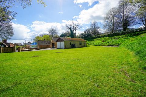 3 bedroom detached house for sale, Telford Road, St. Leonards-on-sea