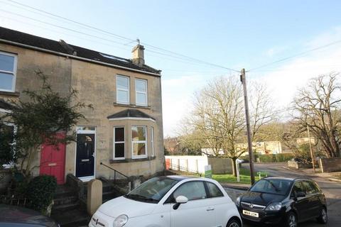 3 bedroom house to rent, Ferndale Road