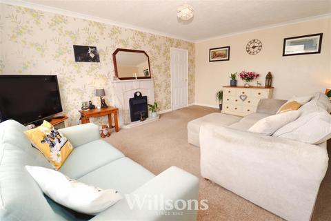 2 bedroom bungalow for sale, The Glade, Sandilands, Mablethorpe