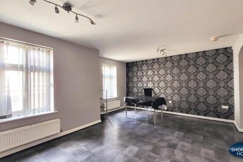 2 bedroom apartment for sale, Elizabeth Way, Walsgrave, Coventry, CV2 2LN