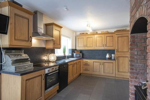 4 bedroom detached house for sale, Churchstoke, Powys, SY15 6AE