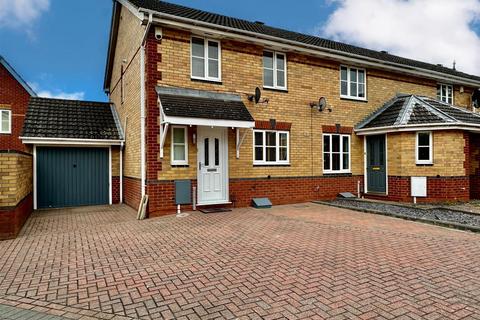3 bedroom end of terrace house for sale, Durban Road, Leicester LE4