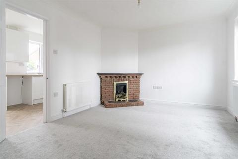 2 bedroom end of terrace house for sale, Cawdel Way, South Milford, Leeds