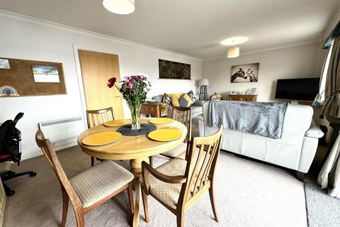 2 bedroom apartment for sale, Neptune Square, Ipswich IP4