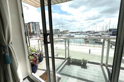 2 bedroom apartment for sale, Neptune Square, Ipswich IP4