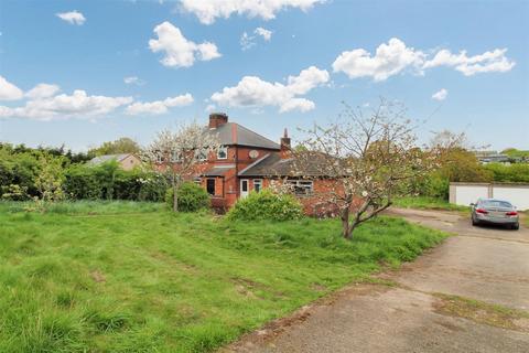 3 bedroom semi-detached house for sale, Main Road, Nottingham, Ravenshead