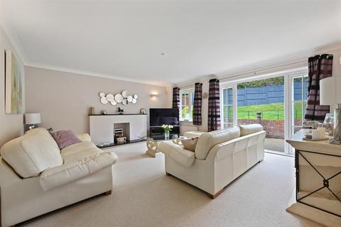 4 bedroom detached house for sale, Roberts Wood Drive, Chalfont St. Peter, SL9