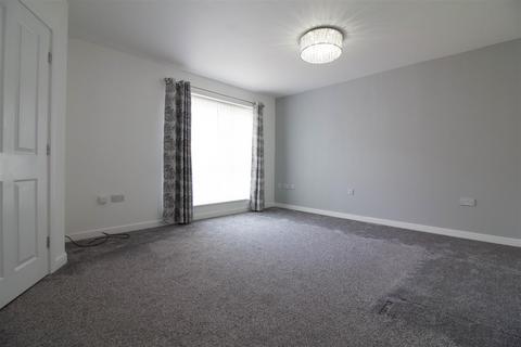 3 bedroom terraced house to rent, Quarry Close, Killingworth Village, Newcastle Upon Tyne